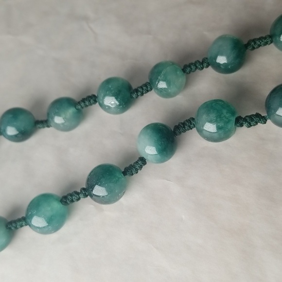 Jade Frog Necklace - Picture 6 of 6